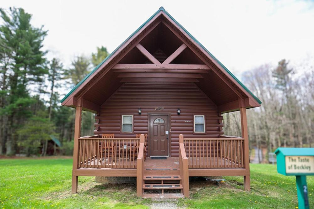 The Cabins at Pine Haven - Beckley